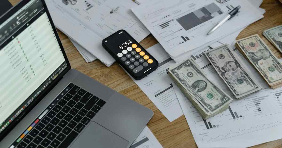 How to Choose the Right Accounting and Bookkeeping Service for Startups